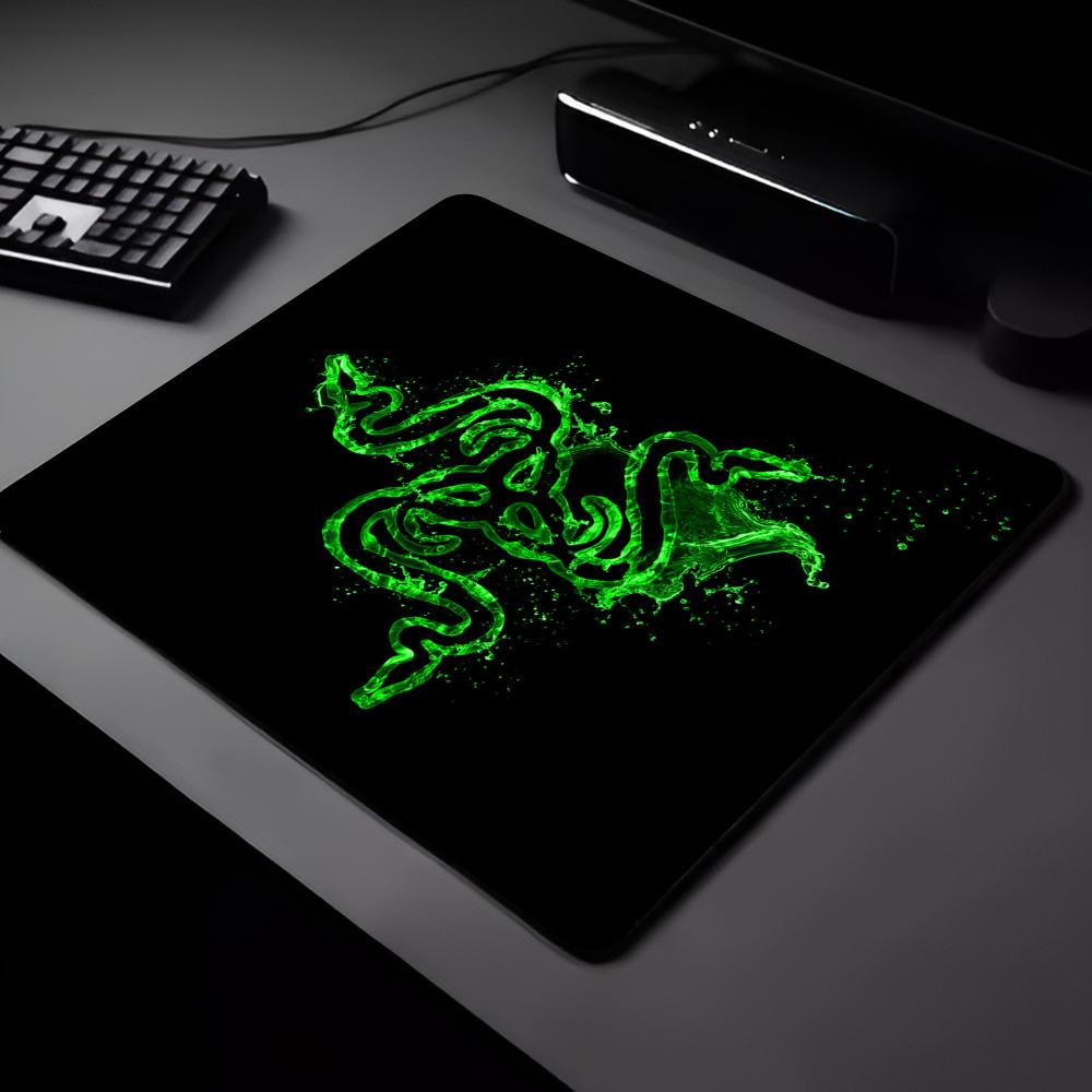 Podkładka pod mysz z logo Raze – Esports Gaming Logos recenzja i cena